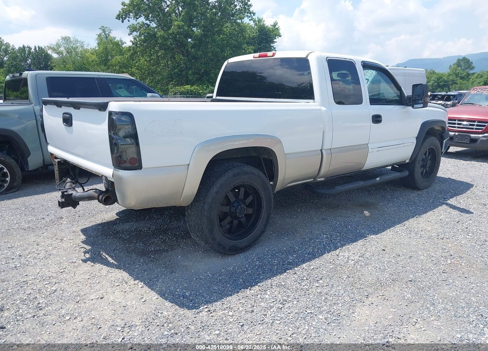 2006 CHEVROLET SILVERADO 1500 LT3 VIN: 1GCEK19B46Z211166