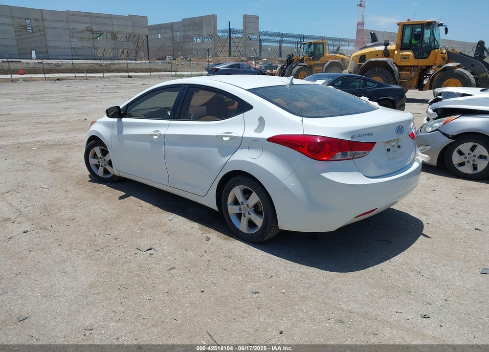 2013 HYUNDAI ELANTRA VIN: 5NPDH4AE8DH278164