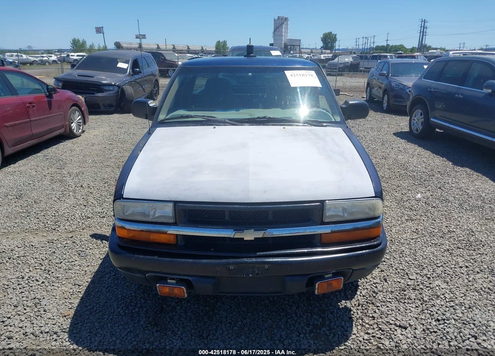 2001 CHEVROLET S-10 VIN: 1GCCS195518132380