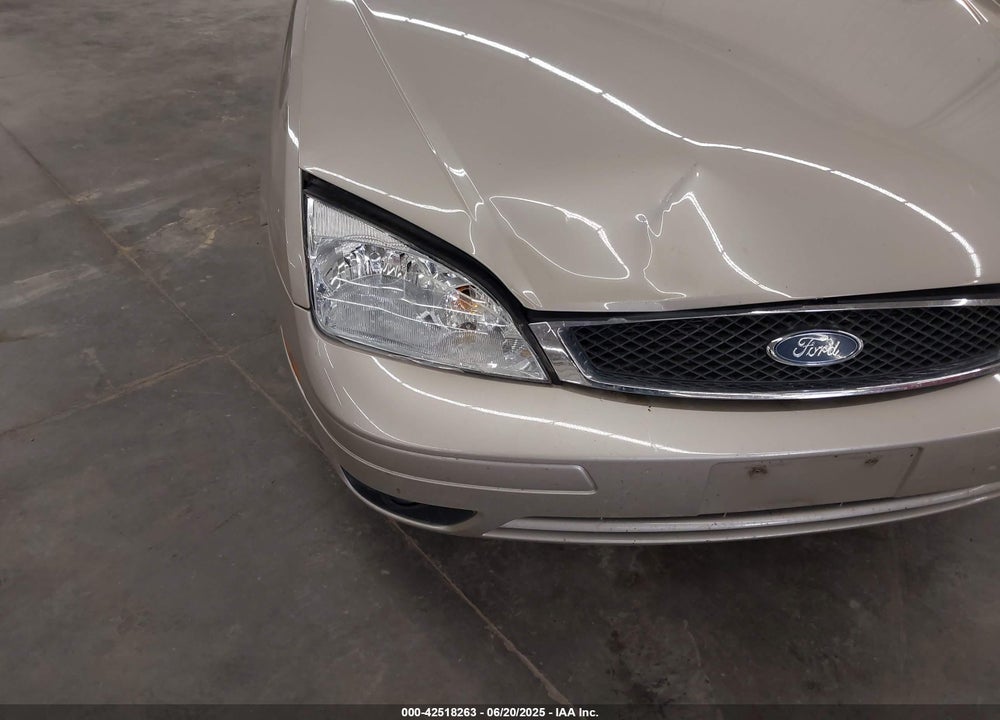 2007 FORD FOCUS VIN: 1FAHP34N37W260153