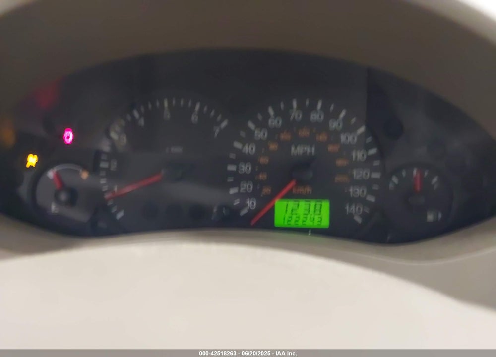 2007 FORD FOCUS VIN: 1FAHP34N37W260153