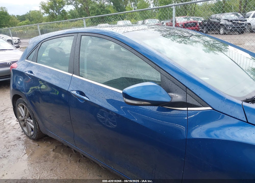 2016 HYUNDAI ELANTRA GT VIN: KMHD35LH5GU300025