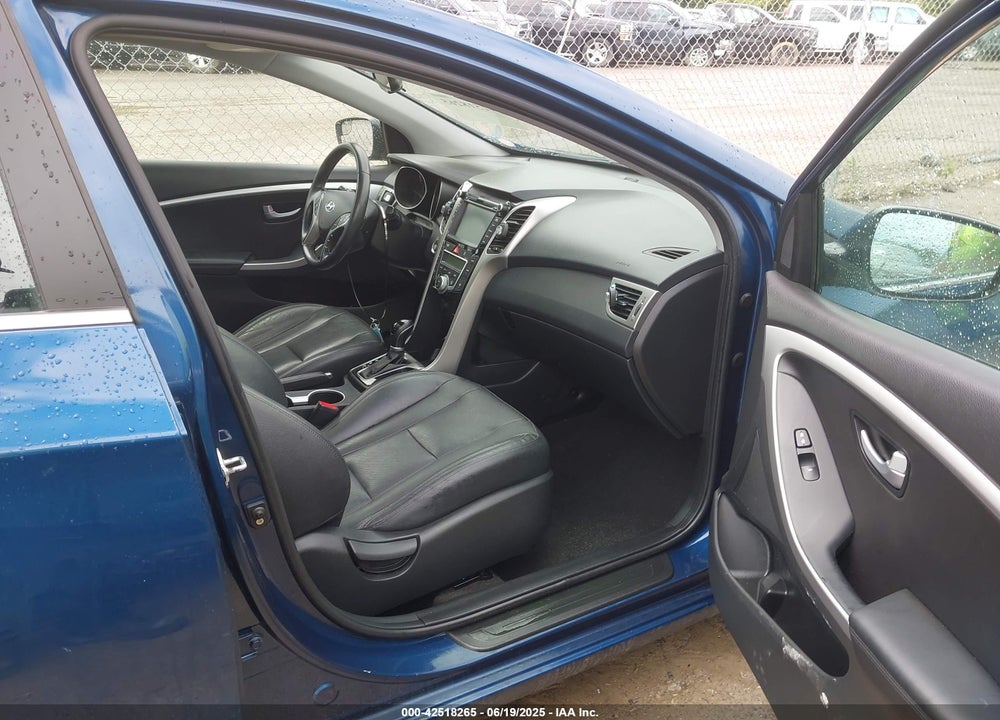 2016 HYUNDAI ELANTRA GT VIN: KMHD35LH5GU300025