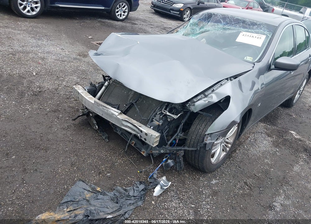 2015 INFINITI Q40 VIN: JN1CV6AR4FM650047