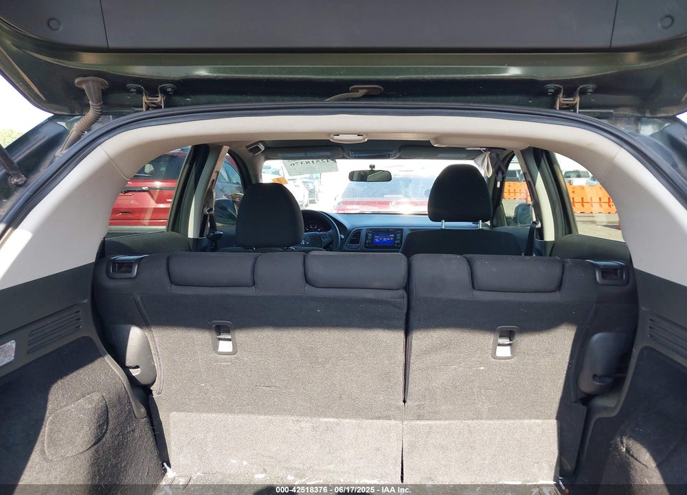 2017 HONDA HR-V VIN: 3CZRU5H37HM724567