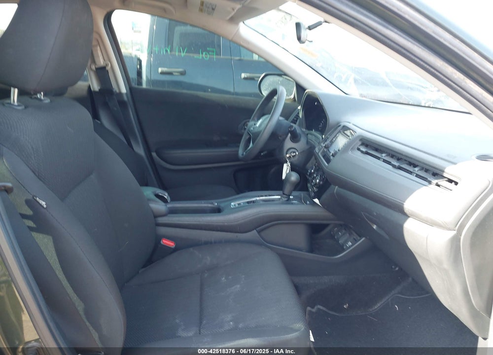 2017 HONDA HR-V VIN: 3CZRU5H37HM724567