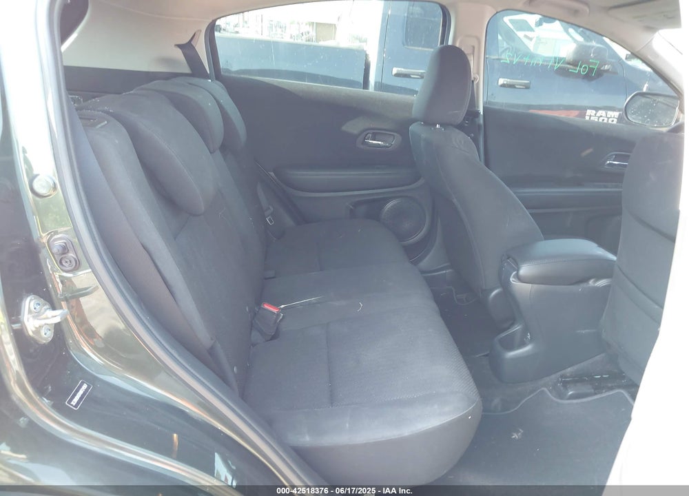 2017 HONDA HR-V VIN: 3CZRU5H37HM724567