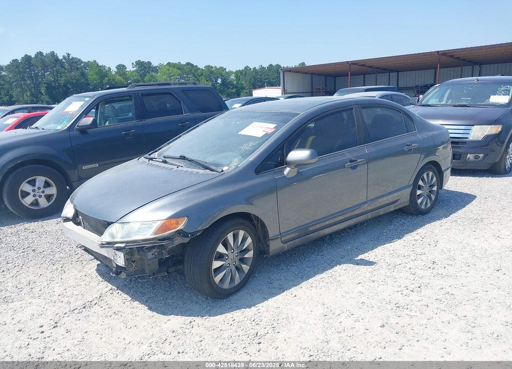 2011 HONDA CIVIC VIN: 19XFA1F80BE015652