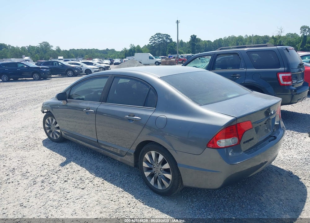 2011 HONDA CIVIC VIN: 19XFA1F80BE015652
