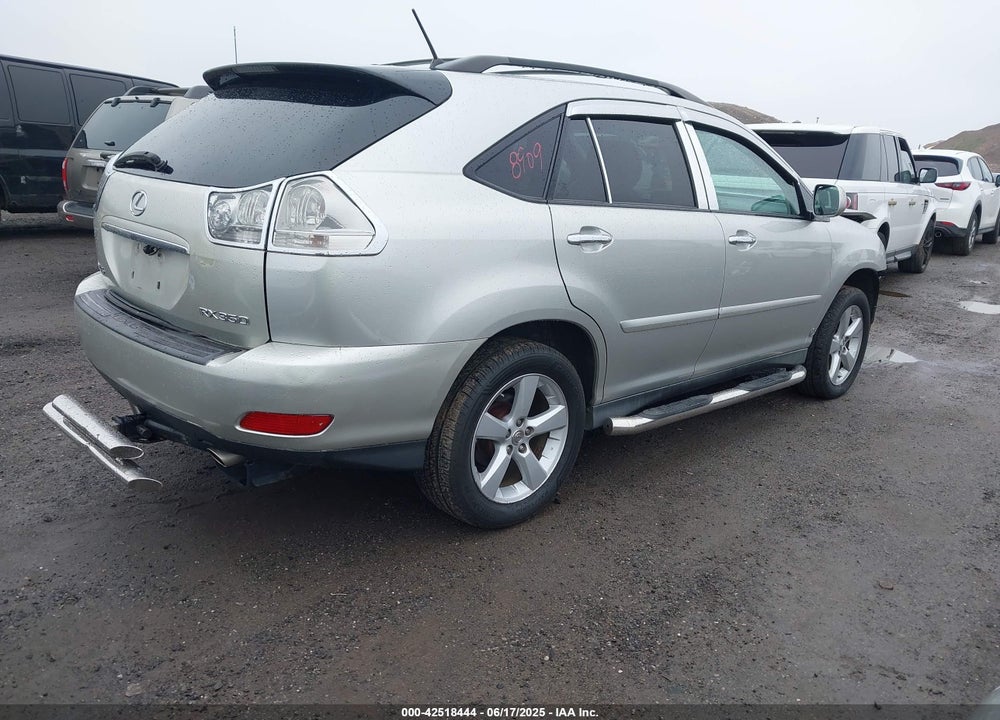 2008 LEXUS RX VIN: 2T2HK31U08C084172