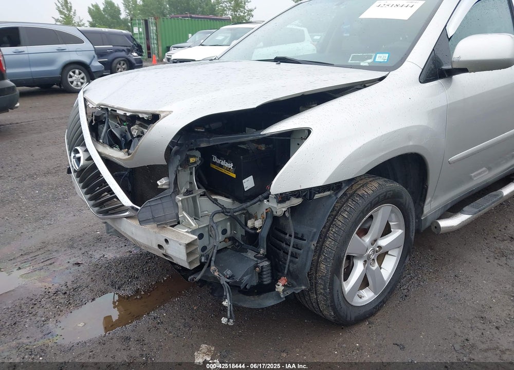 2008 LEXUS RX VIN: 2T2HK31U08C084172