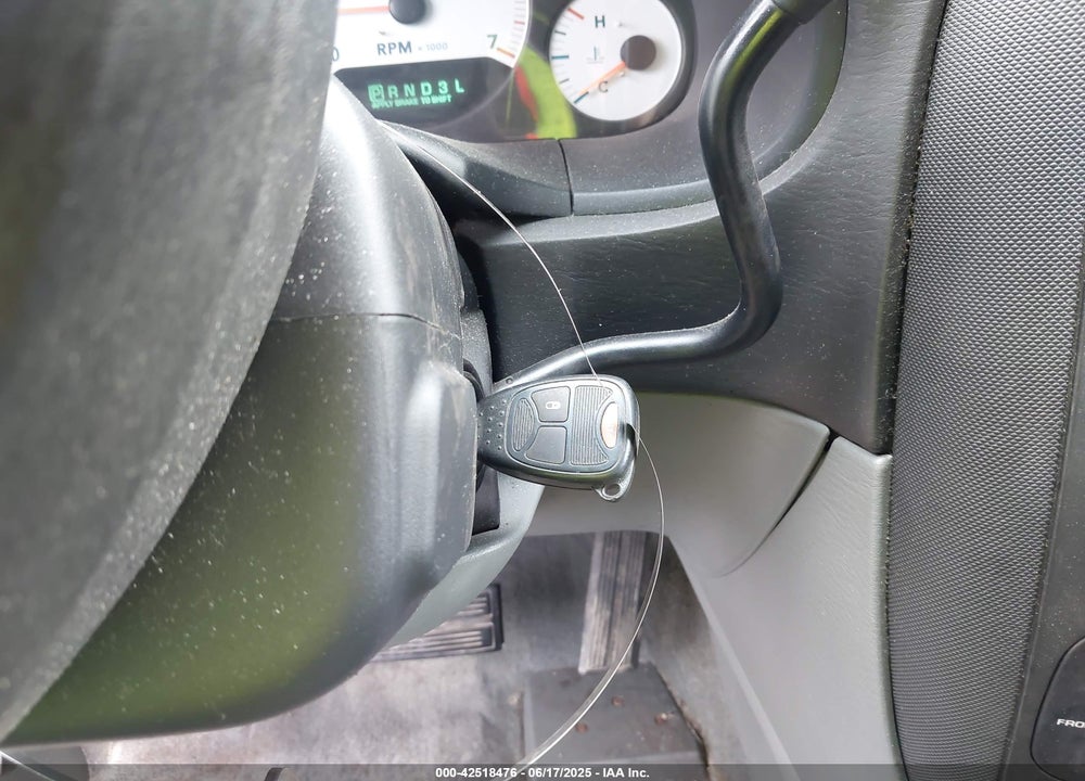 2005 DODGE GRAND CARAVAN SE VIN: 1D4GP24R05B397528