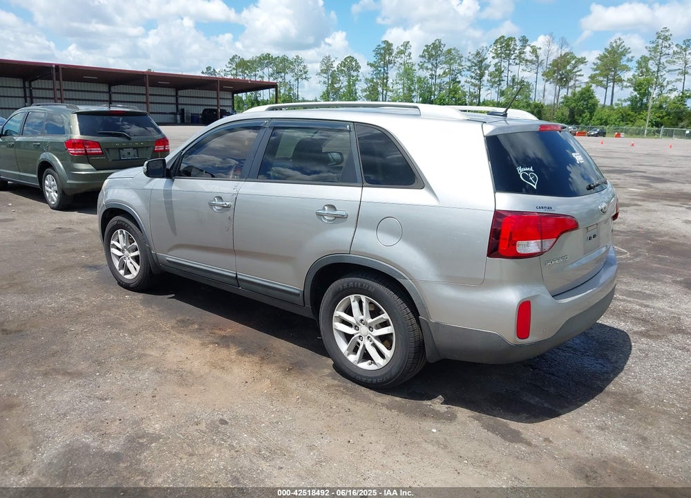 2014 KIA SORENTO VIN: 5XYKT3A60EG478120
