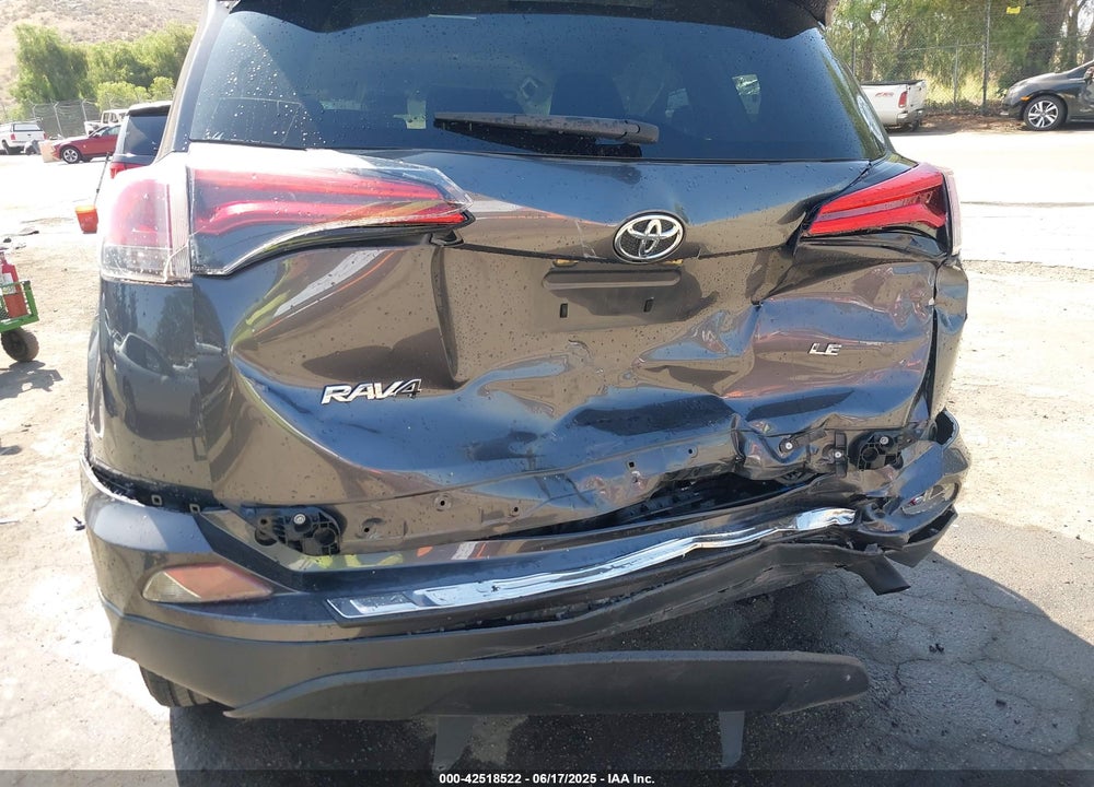 2018 TOYOTA RAV4 VIN: JTMZFREV6JJ158417