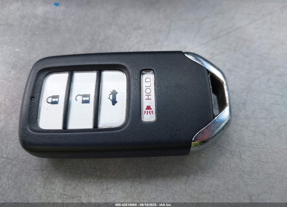 2013 HONDA ACCORD VIN: 1HGCT2B83DA012373