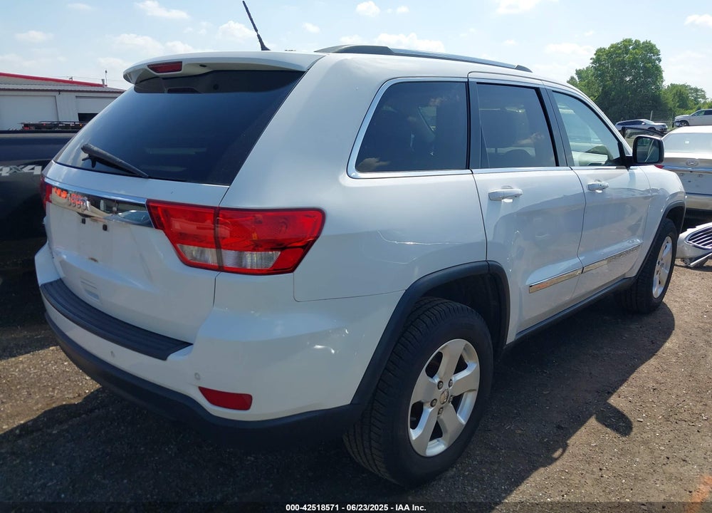 2013 JEEP GRAND CHEROKEE VIN: 1C4RJFAG7DC518436
