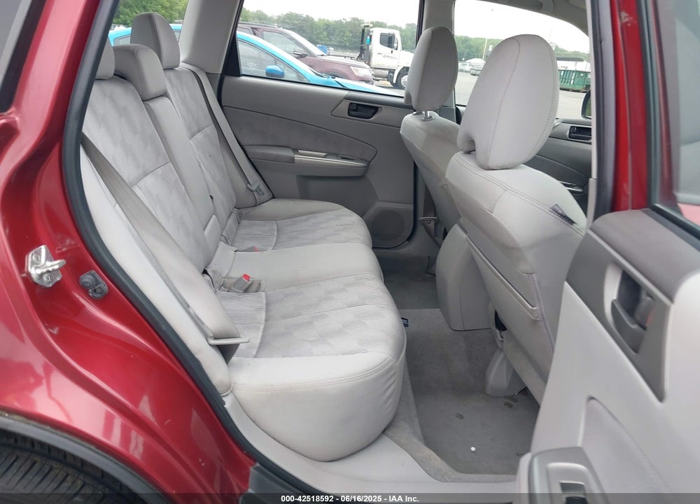 2010 SUBARU FORESTER 2.5X VIN: JF2SH6BCXAG764752
