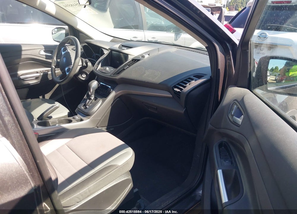 2016 FORD ESCAPE VIN: 1FMCU9G91GUA22372