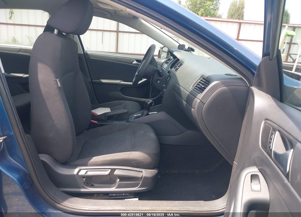 2016 VOLKSWAGEN JETTA 1.4T S VIN: 3VW267AJ8GM217680