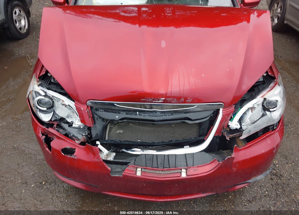 2012 CHRYSLER 200 VIN: 1C3CCBHG5CN123239