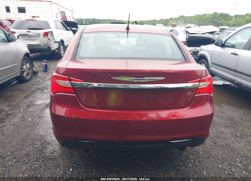 2012 CHRYSLER 200 VIN: 1C3CCBHG5CN123239