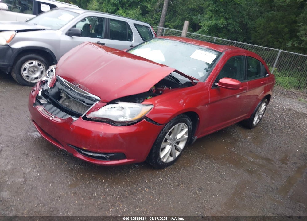 2012 CHRYSLER 200 VIN: 1C3CCBHG5CN123239