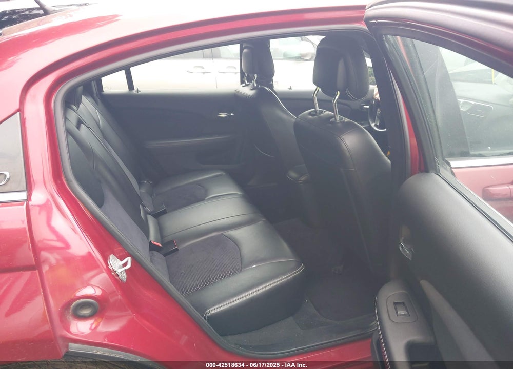 2012 CHRYSLER 200 VIN: 1C3CCBHG5CN123239