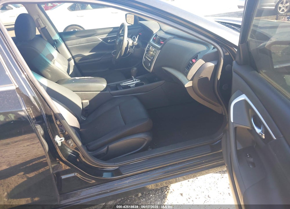 2016 NISSAN ALTIMA VIN: 1N4AL3AP1GC174621