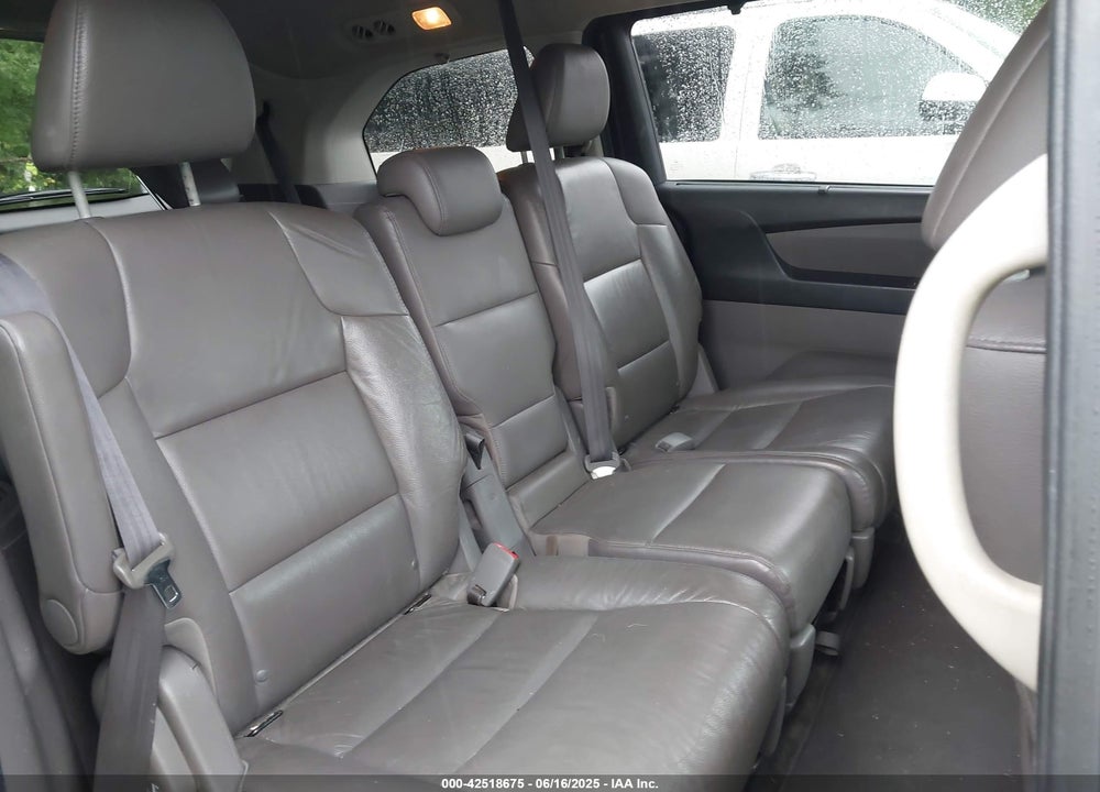2011 HONDA ODYSSEY EX-L VIN: 5FNRL5H66BB078100