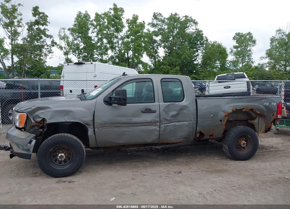 2009 GMC SIERRA 2500HD WORK TRUCK VIN: 1GTHK49K29E106992