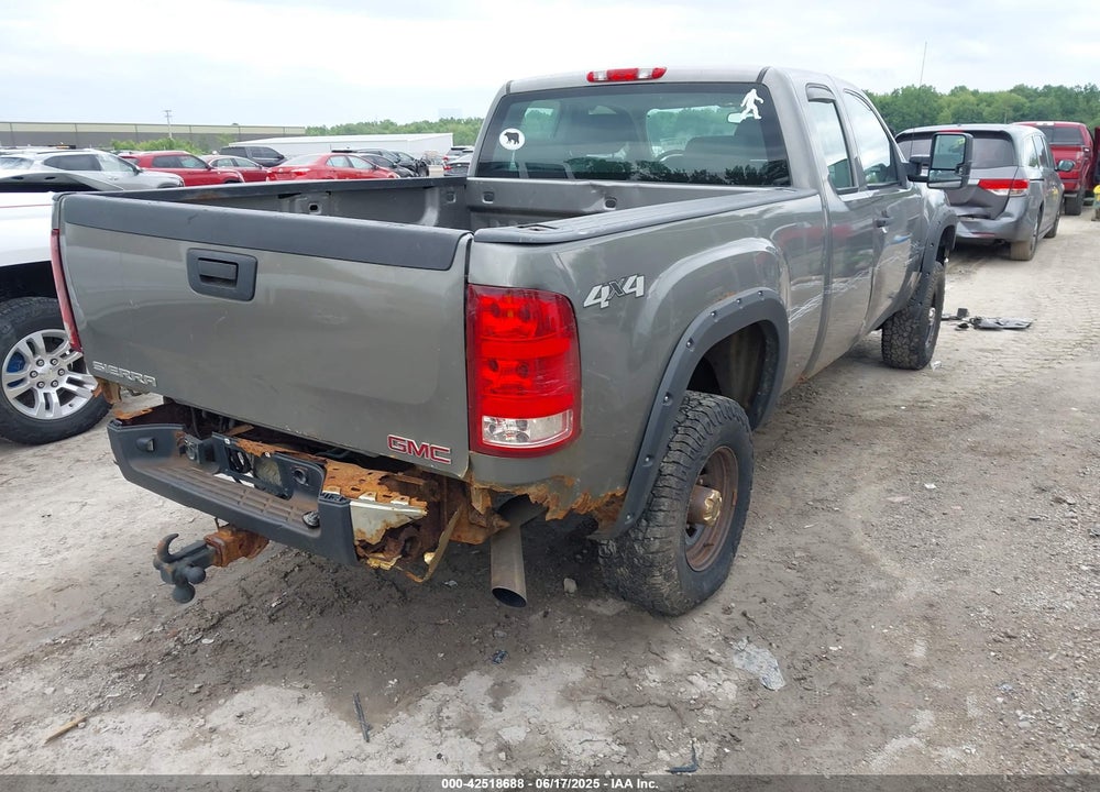 2009 GMC SIERRA 2500HD WORK TRUCK VIN: 1GTHK49K29E106992