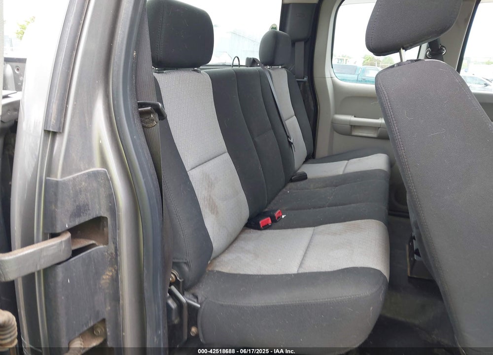 2009 GMC SIERRA 2500HD WORK TRUCK VIN: 1GTHK49K29E106992