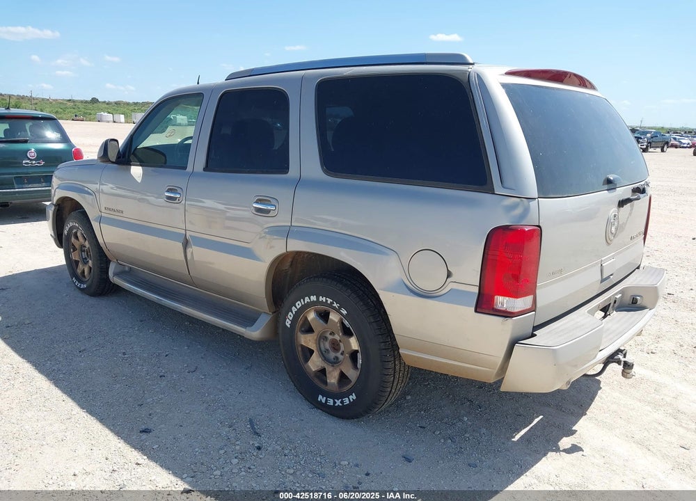 2005 CADILLAC ESCALADE STANDARD VIN: 1GYEK63NX5R141147