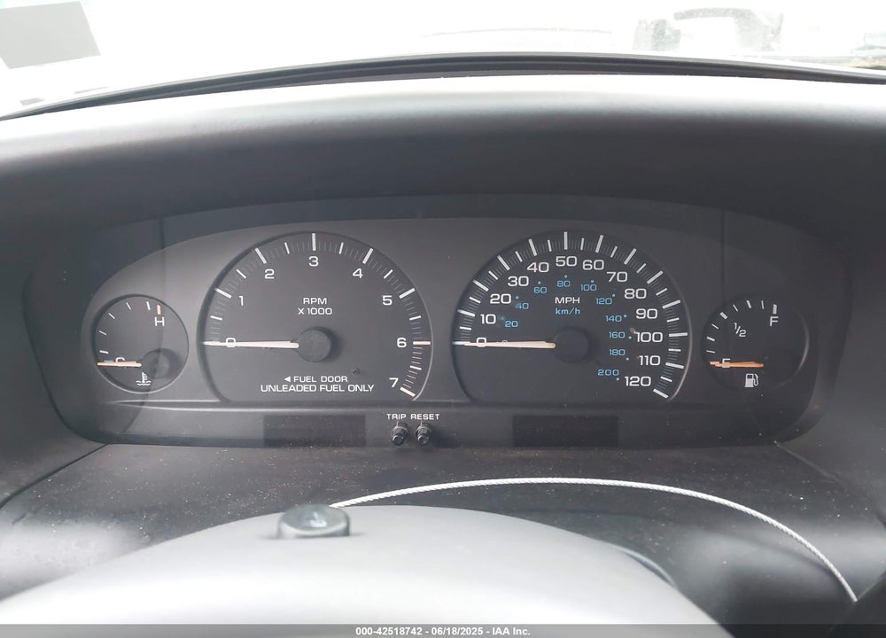 1998 DODGE GRAND CARAVAN ES/LE VIN: 1B4GT54L1WB602522