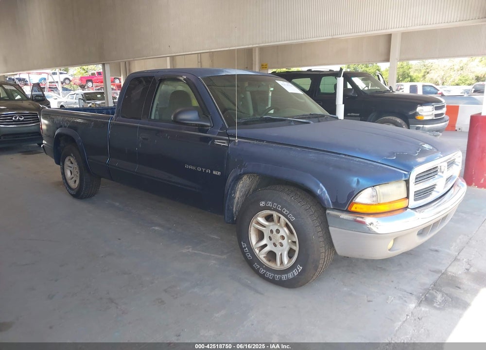 2002 DODGE DAKOTA SLT VIN: 1B7GL42X02S557196