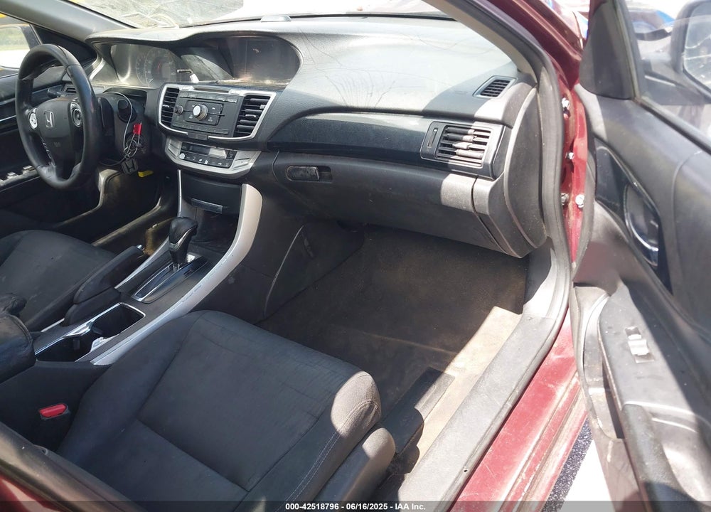 2014 HONDA ACCORD VIN: 1HGCR2F54EA189529