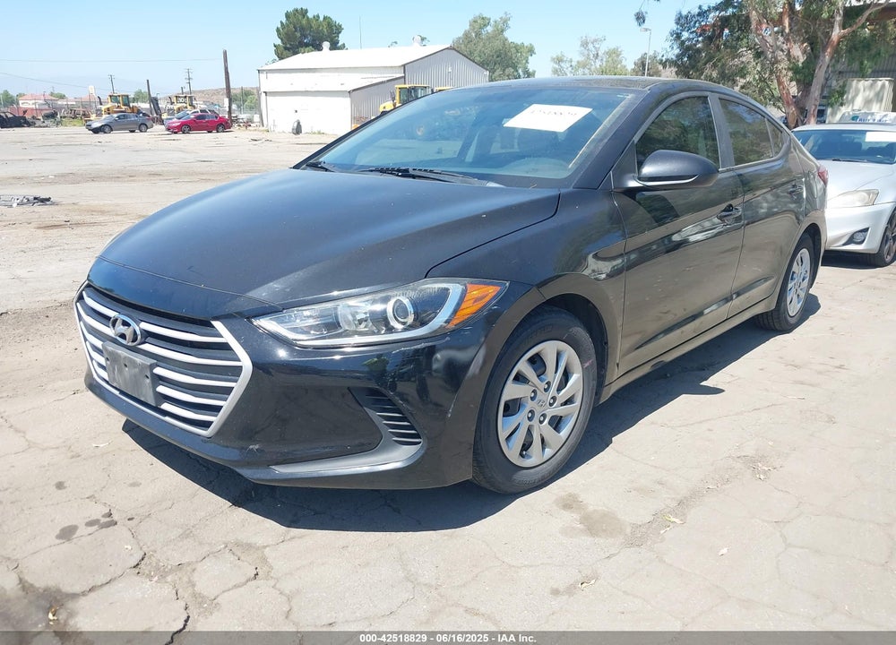 2017 HYUNDAI ELANTRA VIN: KMHD74LF5HU347490