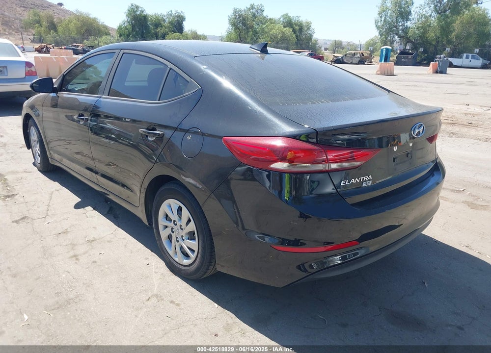 2017 HYUNDAI ELANTRA VIN: KMHD74LF5HU347490