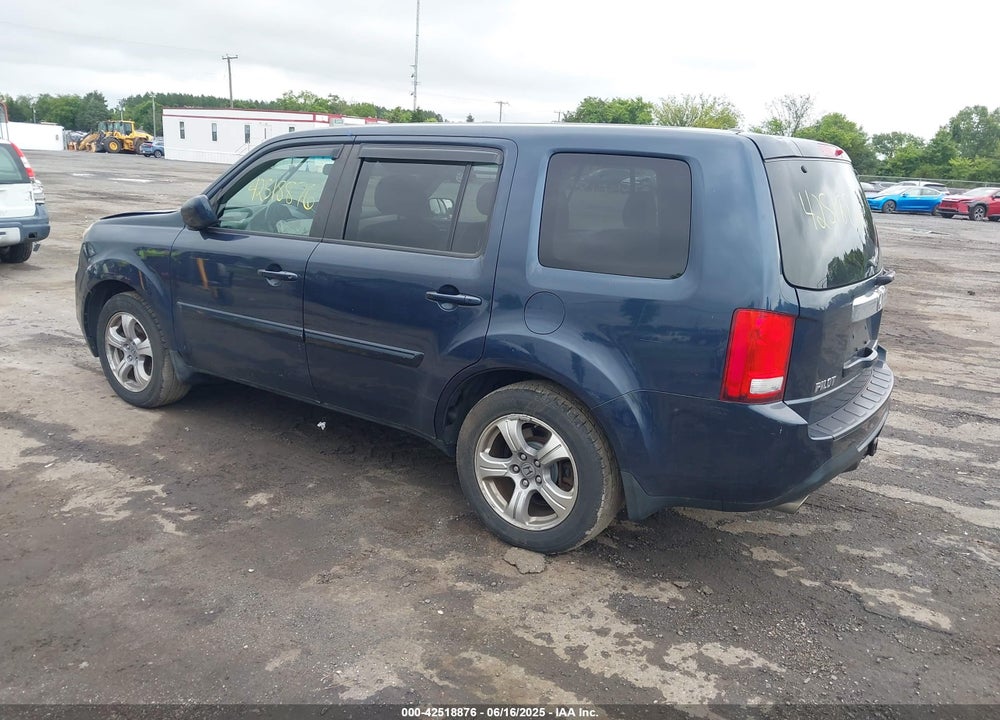 2012 HONDA PILOT EX-L VIN: 5FNYF4H50CB011630