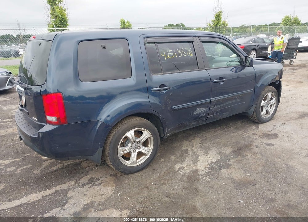 2012 HONDA PILOT EX-L VIN: 5FNYF4H50CB011630