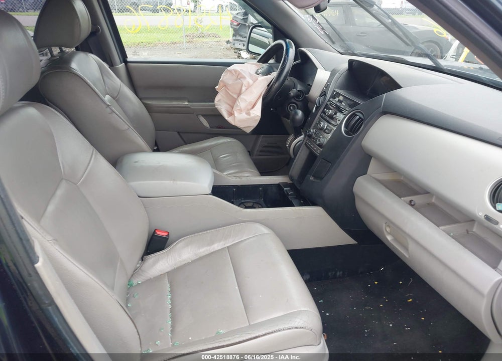 2012 HONDA PILOT EX-L VIN: 5FNYF4H50CB011630