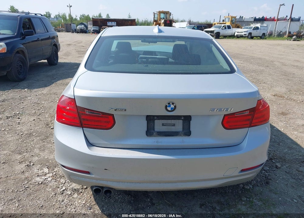 2013 BMW 3 SERIES VIN: WBA3B3C5XDJ976283