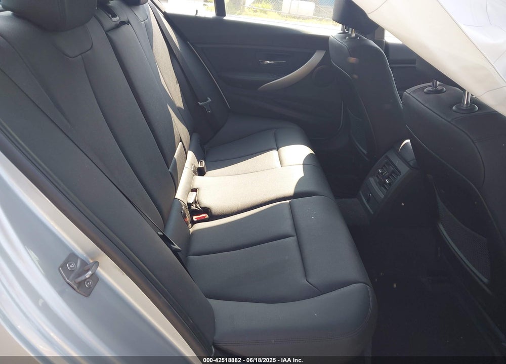 2013 BMW 3 SERIES VIN: WBA3B3C5XDJ976283
