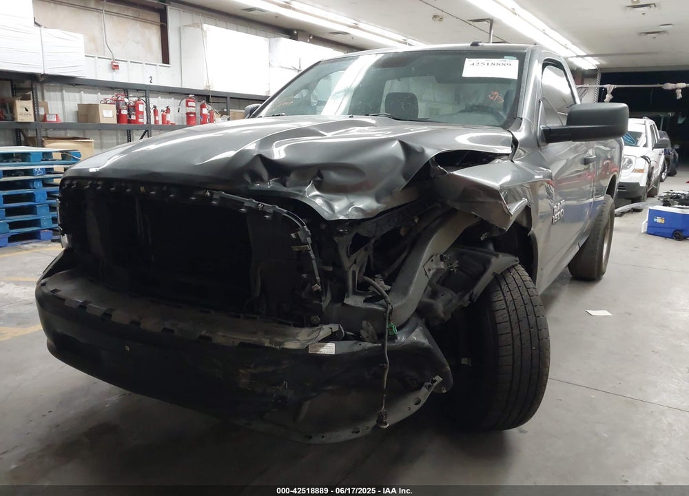 2013 RAM 1500 VIN: 3C6JR6AP5DG533947