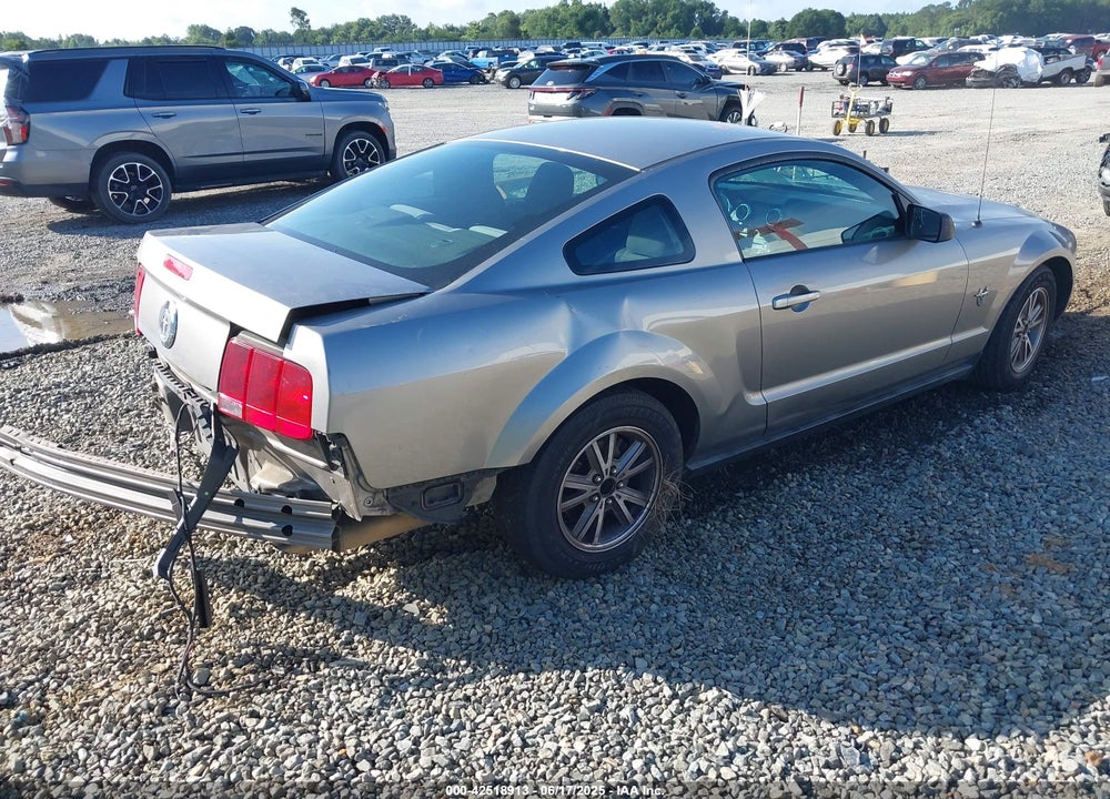 2009 FORD MUSTANG VIN: 1ZVHT80N495114004