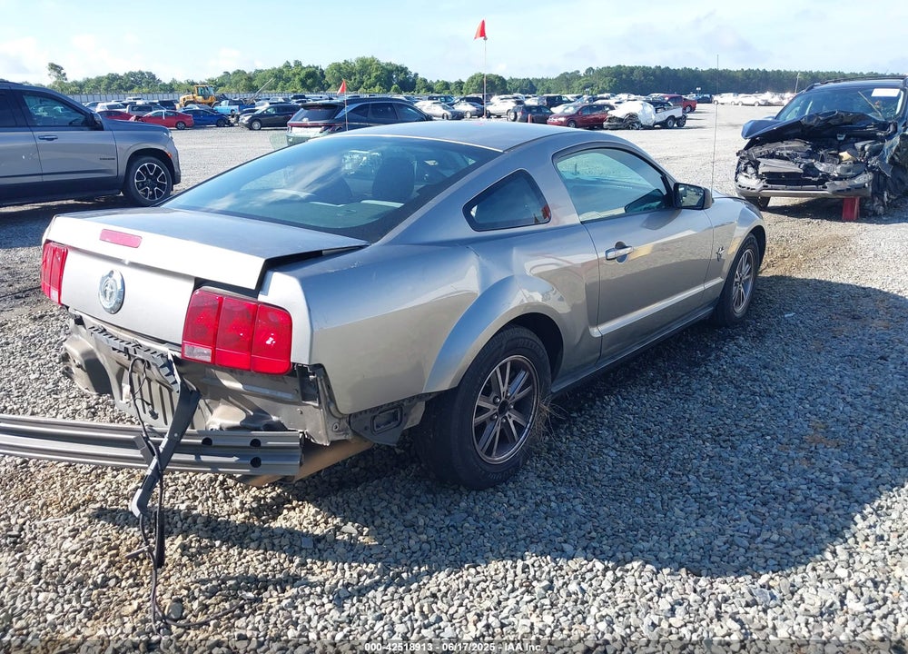 2009 FORD MUSTANG VIN: 1ZVHT80N495114004