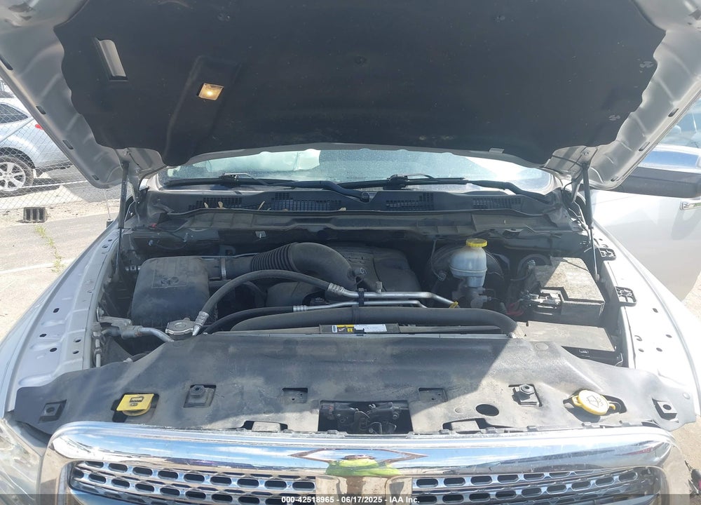 2017 RAM 1500 VIN: 1C6RR7NT3HS612435
