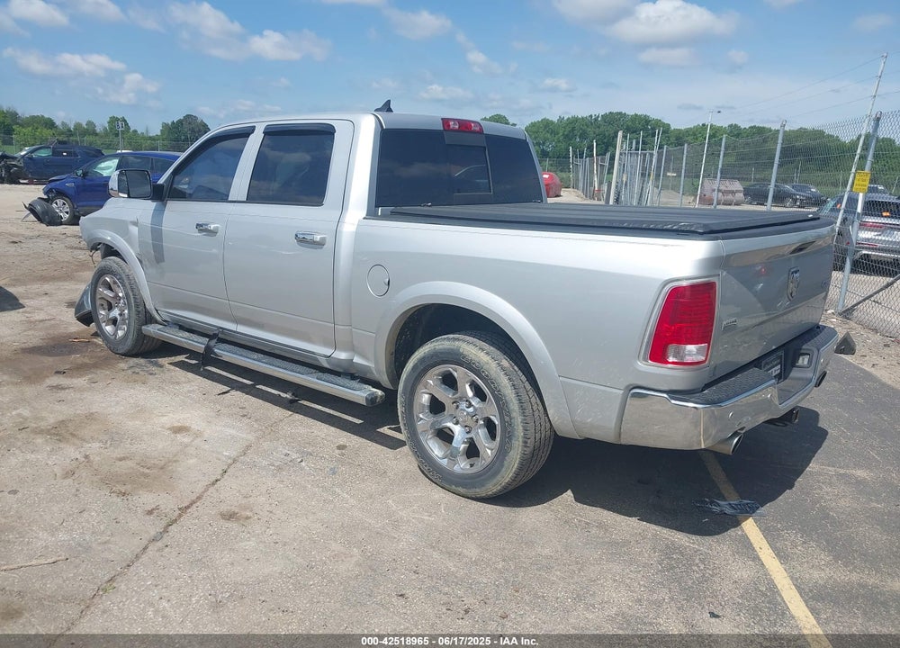 2017 RAM 1500 VIN: 1C6RR7NT3HS612435