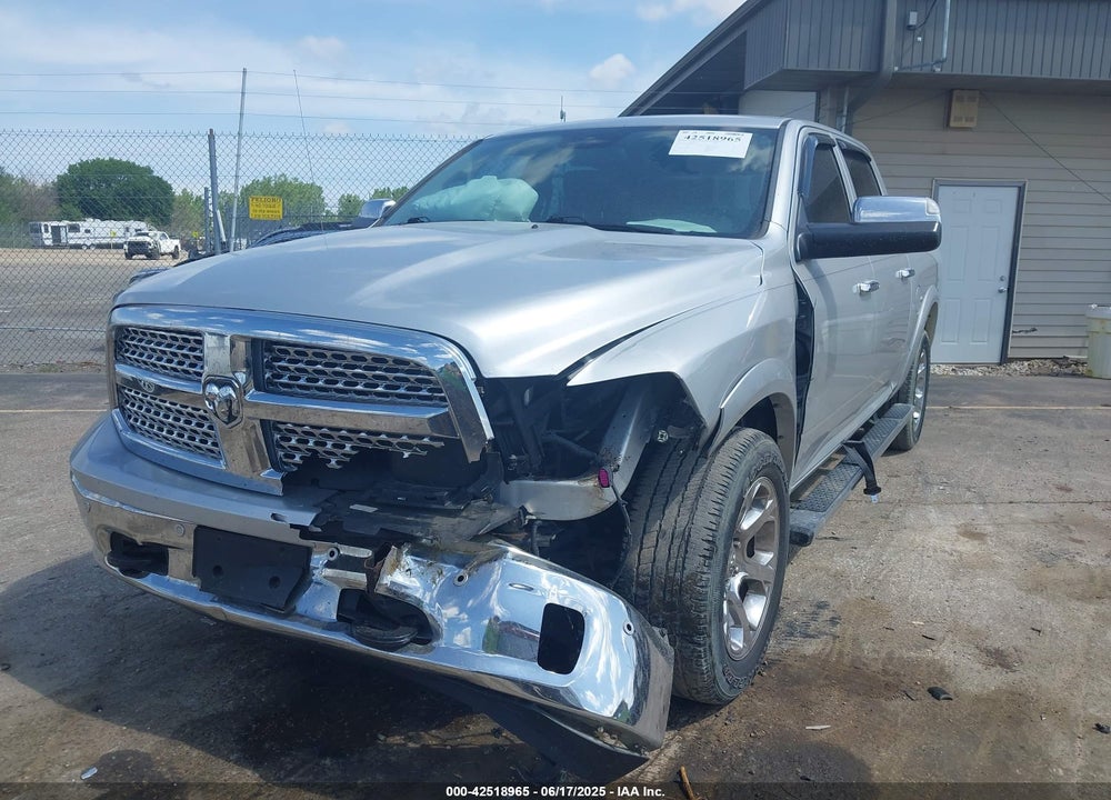 2017 RAM 1500 VIN: 1C6RR7NT3HS612435