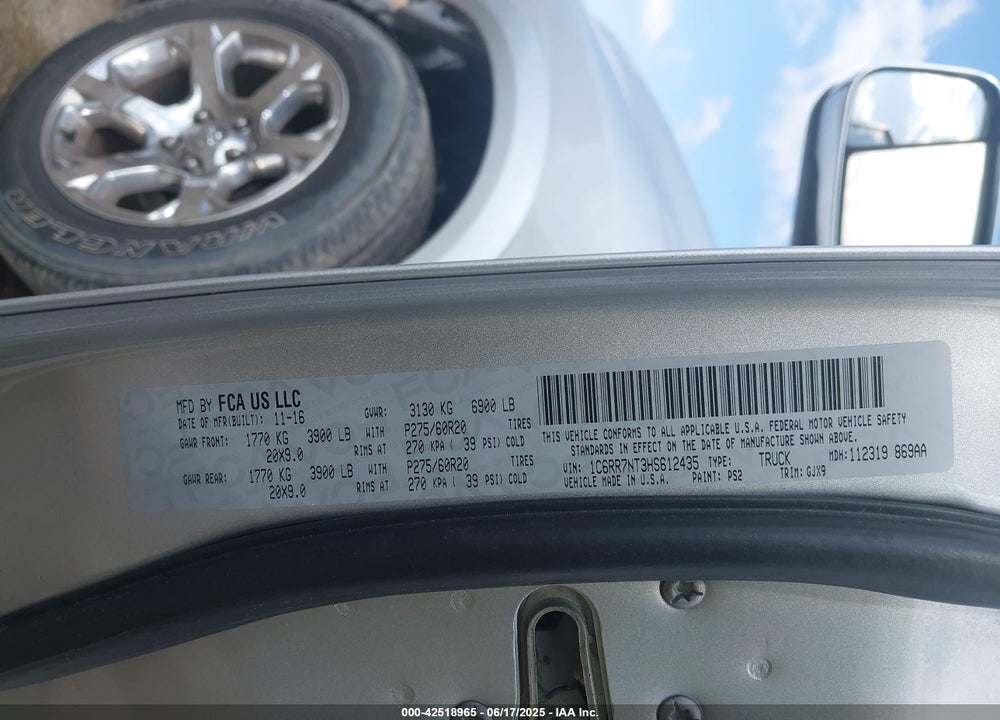 2017 RAM 1500 VIN: 1C6RR7NT3HS612435